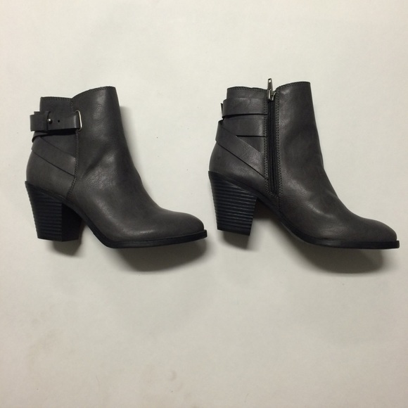 Madden girl  boots size 6