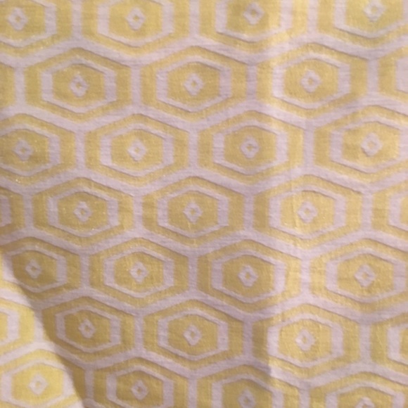 Yellow jacket - Picture 3 of 4