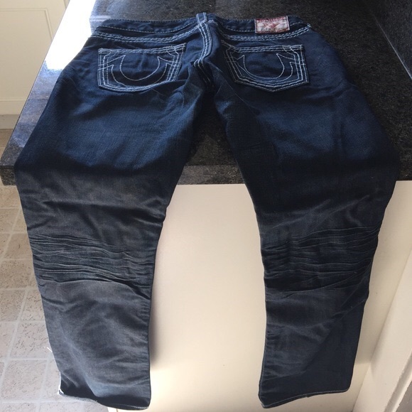 True Religion Jeans in seam 34". - Picture 3 of 4