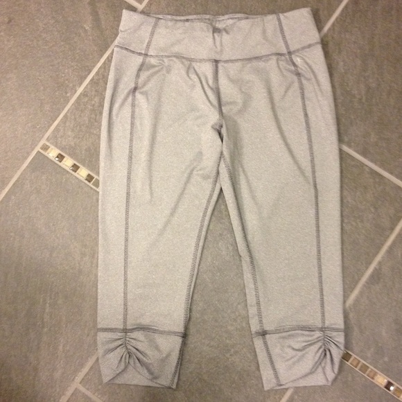 Grey workout capris