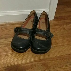 Earthy Mary Jane shoes