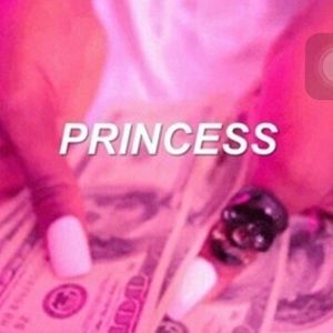 Meet your Posher, Gabrielle