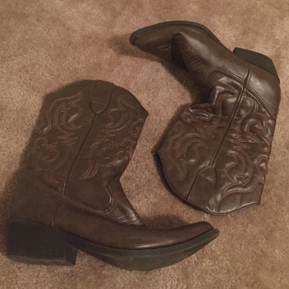 NWOT cowboy boots