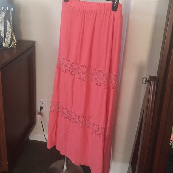 Coral and lace maxi skirt. Never worn. S