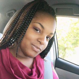 Meet your Posher, Shakia