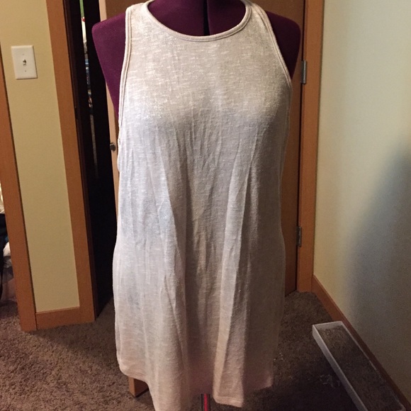 Shimmery pink sleeveless tunic. Size XL.