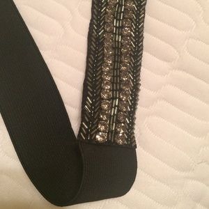 Black and silver snap belt