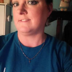 Meet your Posher, Holly sheree