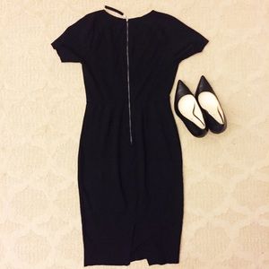 Fitted Short Sleeved Dress with Back Zipper