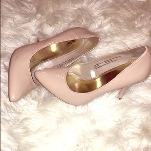 Nude Party Pumps