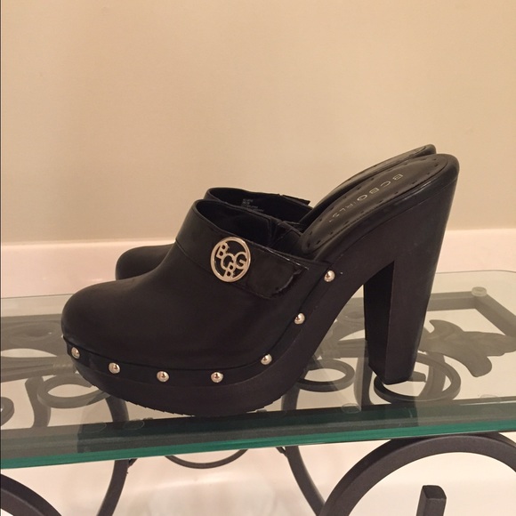 BCBG Shoes - Bcbg logo clogs 9 pristine black leather