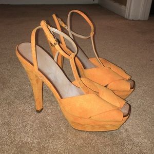 Light Orange Suede Zara Platform Heels (Size 9)