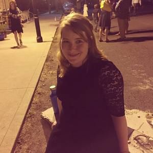 Meet your Posher, Nadine