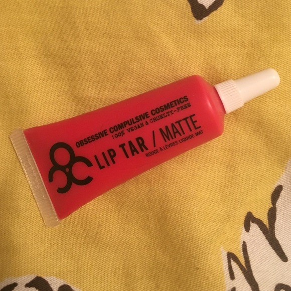 Obsessive Compulsive Cosmetics Lip Tar in HARLOT - Picture 1 of 2