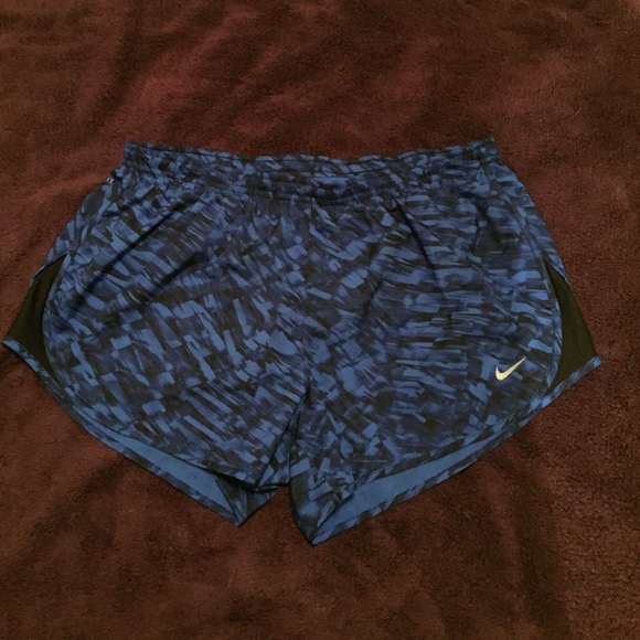 Nike tempo running shorts