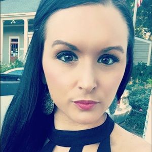 Meet your Posher, Megan