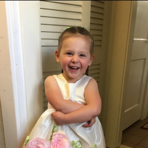 Meet your Posher, Lynda - Picture 4 of 4