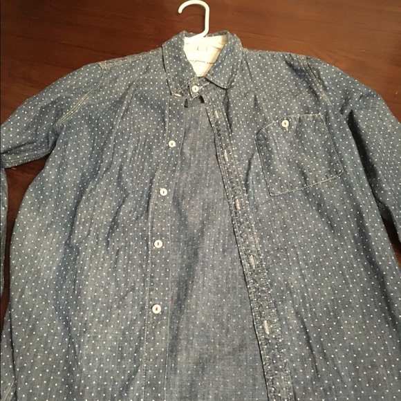 Anthropologie Chambray button down