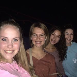 Meet your Posher, Anna