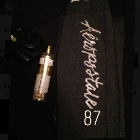 Aeropostale gray graphic sweat pants