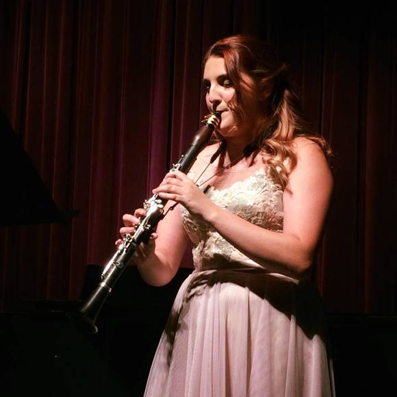 Meet your Posher, Ciara