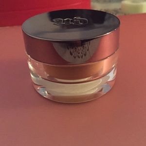 Urban Decay Naked Skin