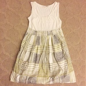 Sleeveless Summer Dress with Pockets