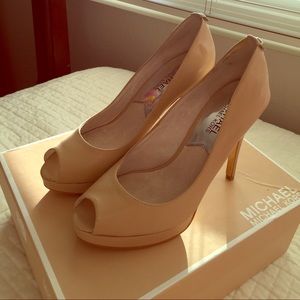 Custom bundle for @paoscloset