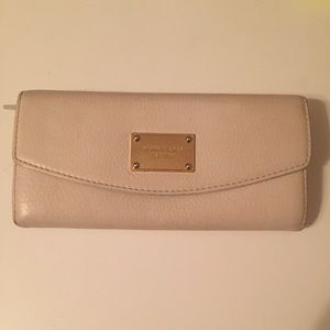 Soft Leather Michael Kors Wallet Large