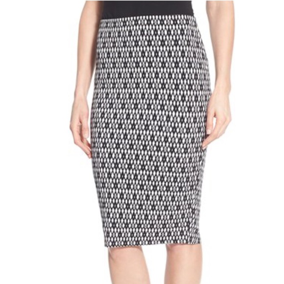 ASOS bodycon high waist skirt NWT. PRICE IS FIRM. - Picture 3 of 4