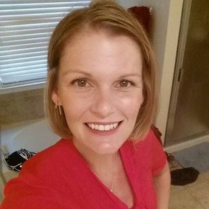 Meet your Posher, Maxine