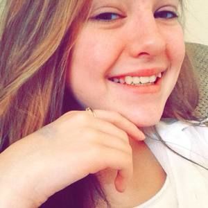 Meet your Posher, Laryn