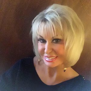 Meet your Posher, Marianne