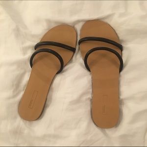 Black strap sandals
