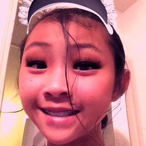 Meet your Posher, Abby