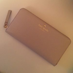 🎉Host Pick!🎉Kate Spade Grand Street Wallet