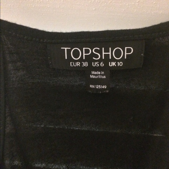 Topshop//black spaghetti strap loose crop top - Picture 3 of 3