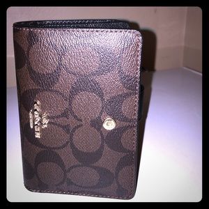 Authentic coach Wallet (medium)