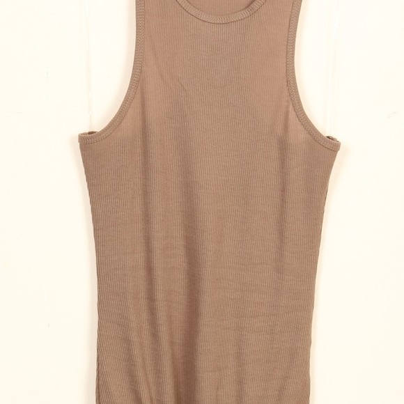 Mocha/Nude Body Suit - Picture 2 of 4