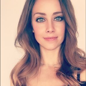 Meet your Posher, Courtney