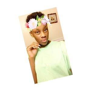 Meet your Posher, Nitaya