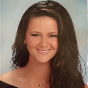 Meet your Posher, Maddie