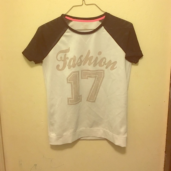 Cute graphic tee