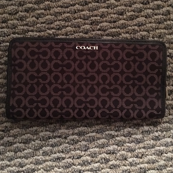 COACH skinny wallet