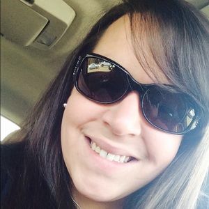 Meet your Posher, Heather