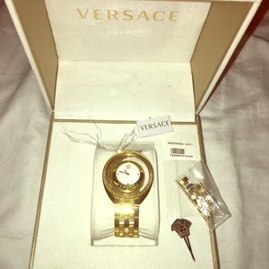 Versace Destiny Spirit Watch, 39mm ⭐️⭐️⭐️