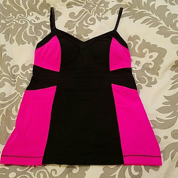 Lululemon pink black yoga tank