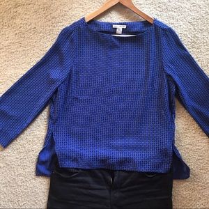 Blue & black patterned blouse. Perfect condition👌