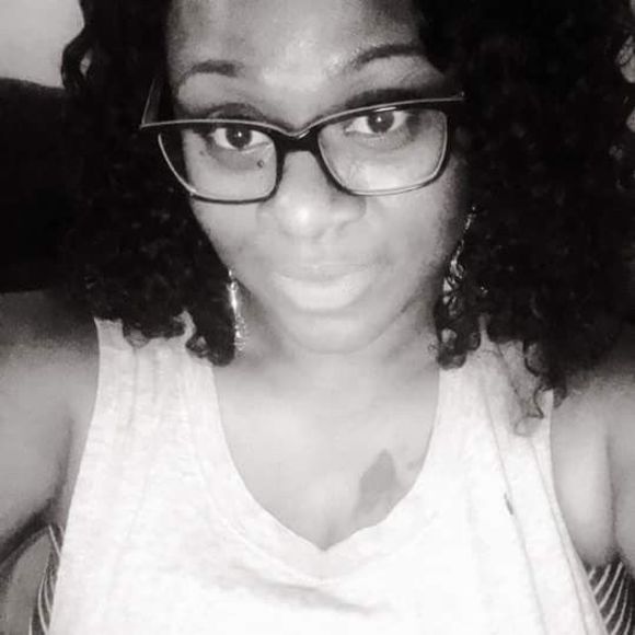 Meet your Posher, Kentavia - Picture 1 of 1