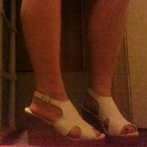 White wedges